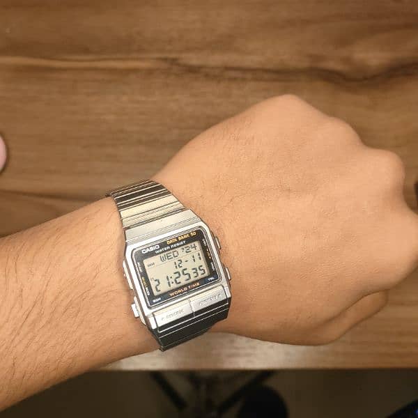 Casio original vintage watch for sale 1