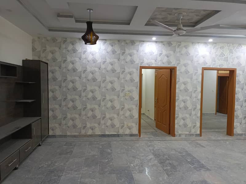 Dhai Story House For Rent Near Express Way 3