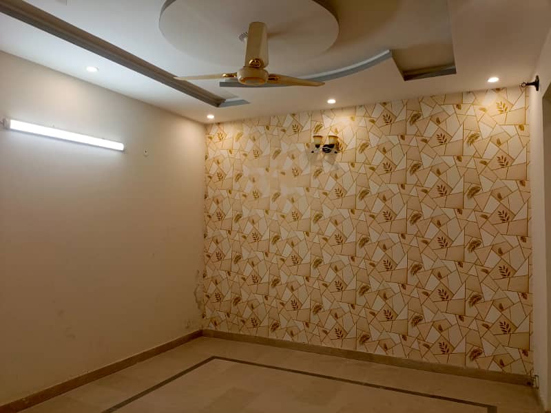 Dhai Story House For Rent Near Express Way 14