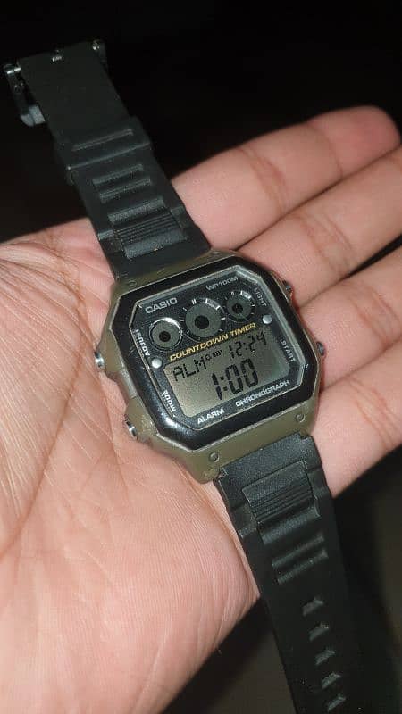 Casio AE-1300WH 2