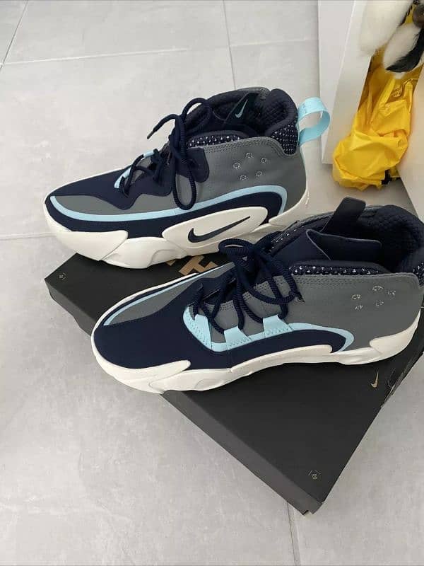 Nike React Frenzy The 10th CT2291-001 1