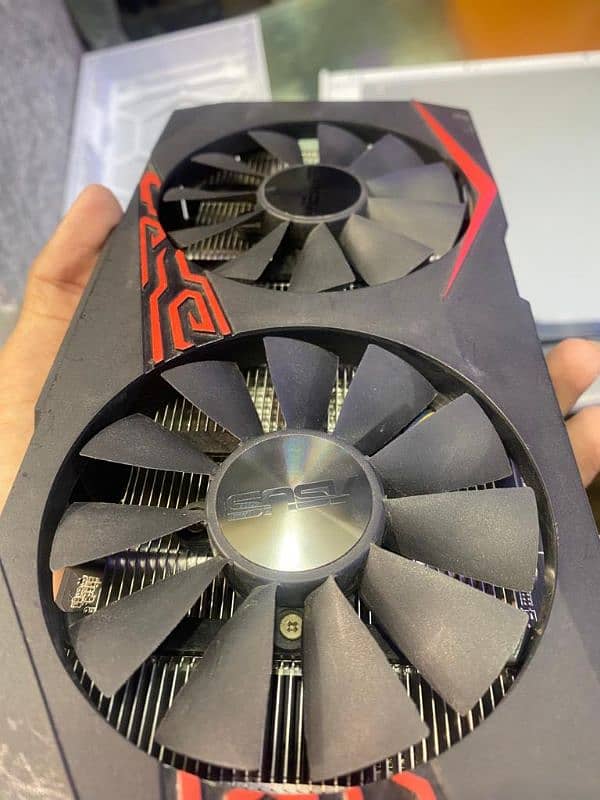 AMD RADEON RX 580 2048 SP Edition 8GB vram 0