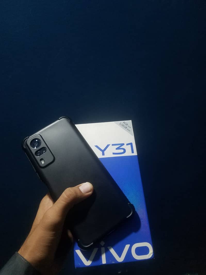 Vivo y31 4/128 10/10 with box 0