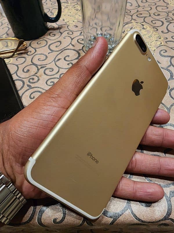 I phone 7 plus for sale 0