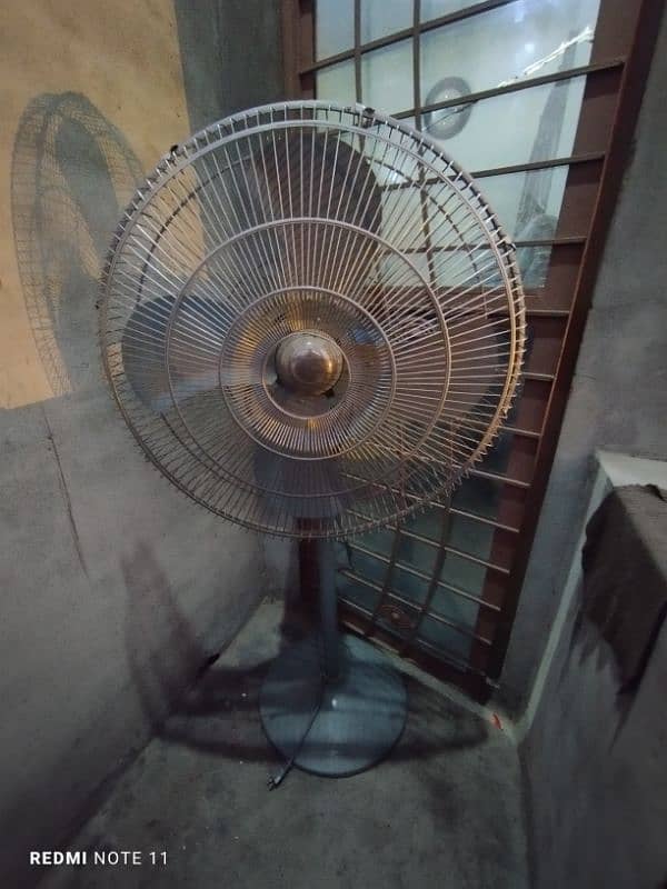 Fully Iron Body Brand New Royal Pedestal Fan. Golden Opportunity 0