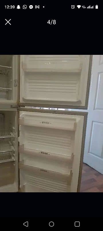 Dawlance refrigerator for sale with card and accessories 3