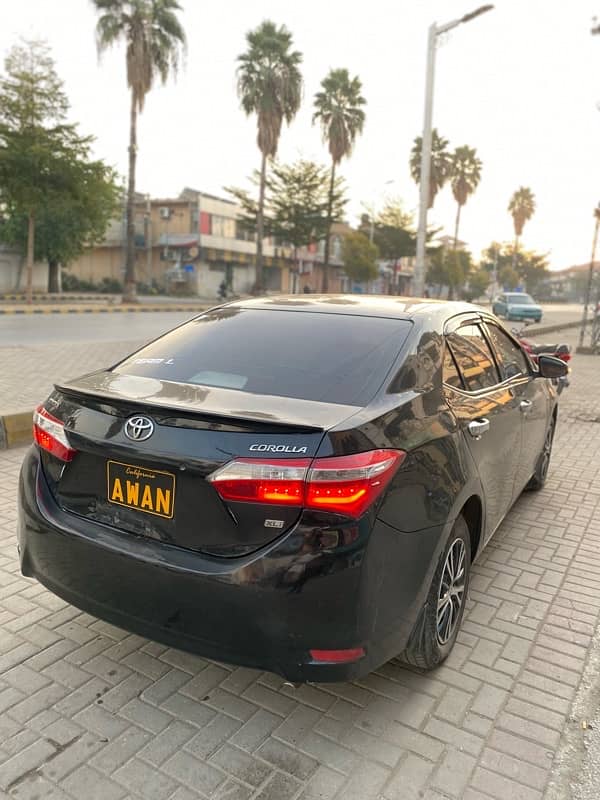 Toyota Corolla XLI 2015 3