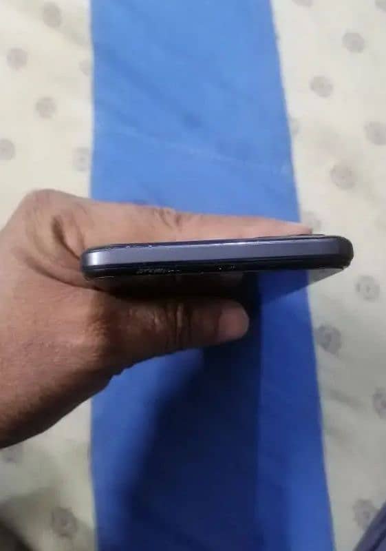 Infinix Camon 18T 4/64 1