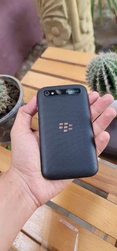 blackberry Q20 3