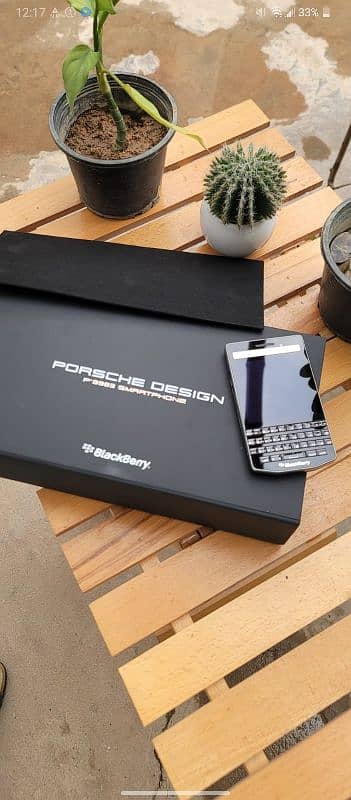 blackberry Porsche 0