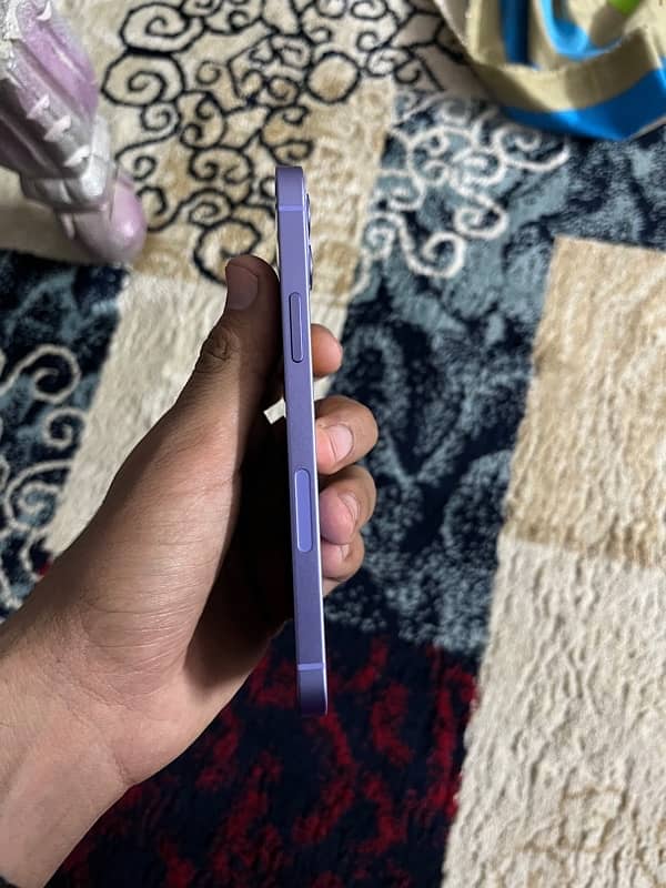 IPHONE 12 JV 64GB 10/10 CONDITION 2