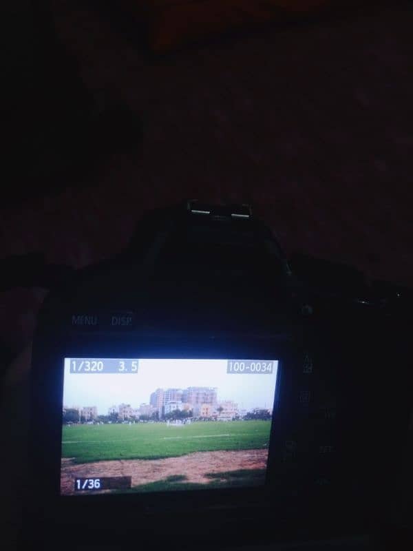 DSLR canon camera 7