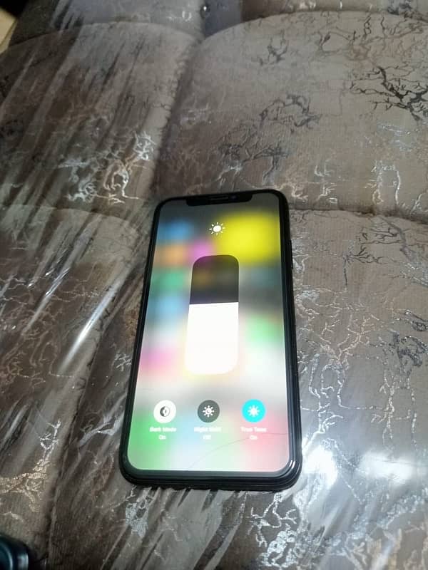 iphone x 64 gb  fu (sim working) 1