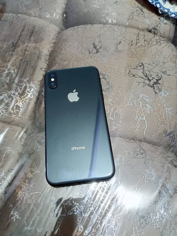 iphone x 64 gb  fu (sim working) 4