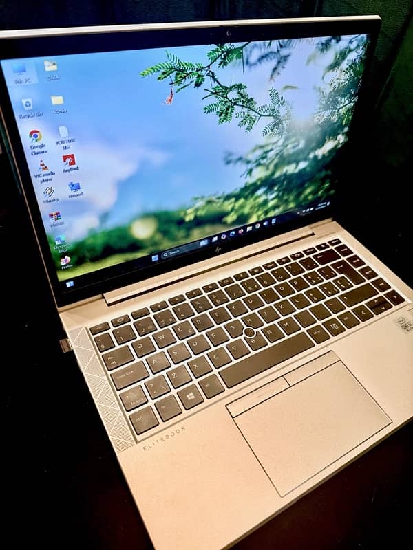 HP ELITE BOOK i7/10 G7 870 4