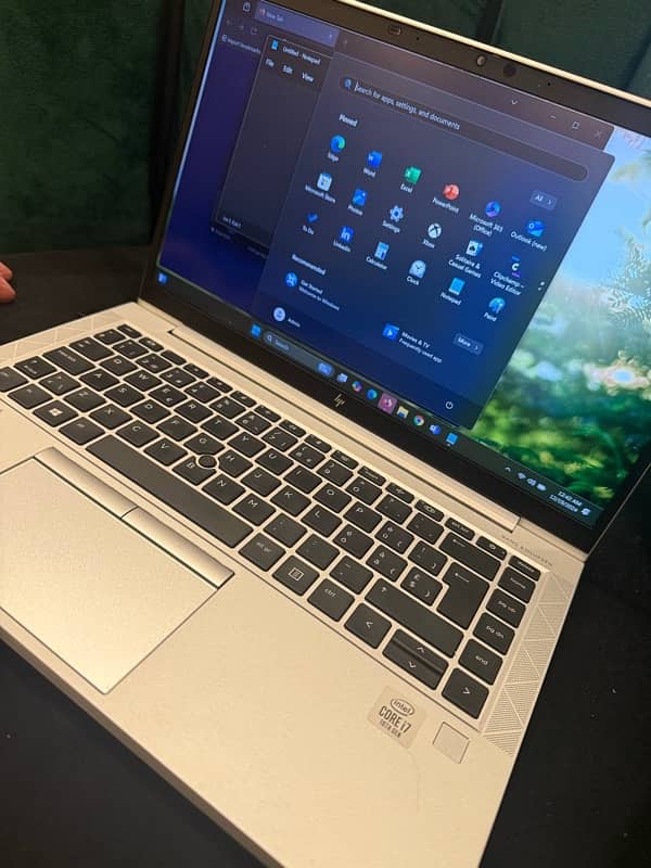 HP ELITE BOOK i7/10 G7 870 6