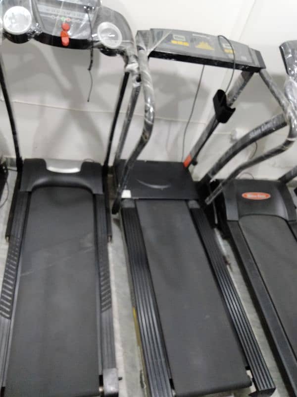 IMPORT FROM UAE TREADMILLS ARE AVAILABLE FOR DETAIL 0333*711*9531 6