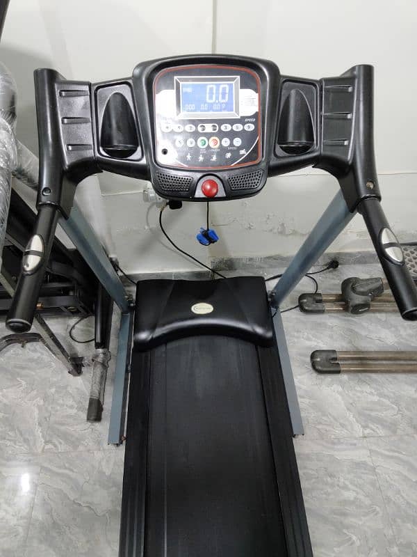 IMPORT FROM UAE TREADMILLS ARE AVAILABLE FOR DETAIL 0333*711*9531 8