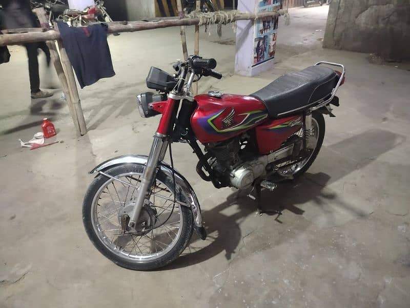 Honda 125 2016 Karachi number 1