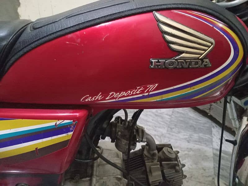 total genuine Honda 70 2014 model 0