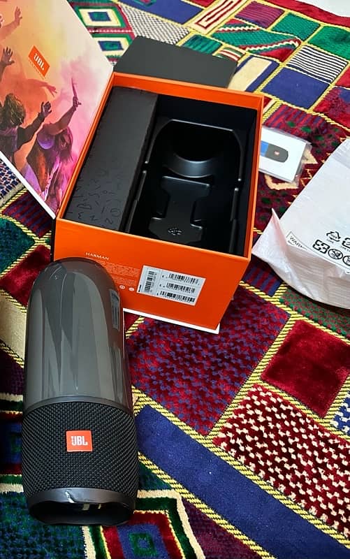 JBL Pulse 3 Very Less Used 5