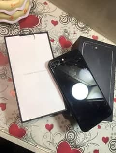 iPhone 7 plus 128 gb pta official approved with box 10/10