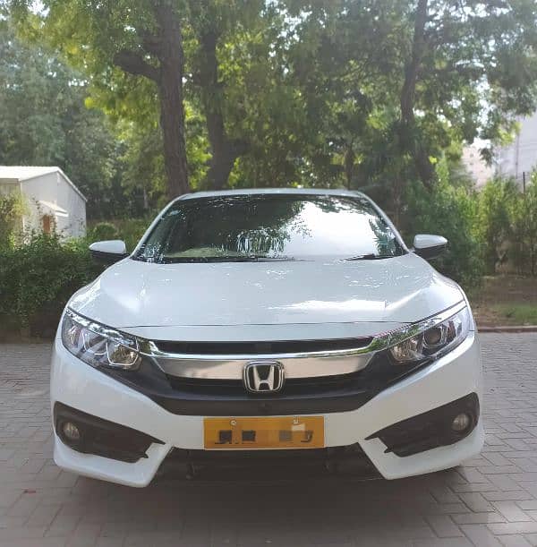 Honda Civic Oriel 2017 Auto 1