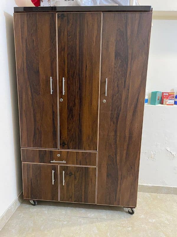 3 door cupboard/almari wooden wardrobe 3