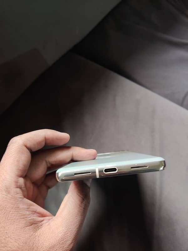 One Plus 8t (used) 3