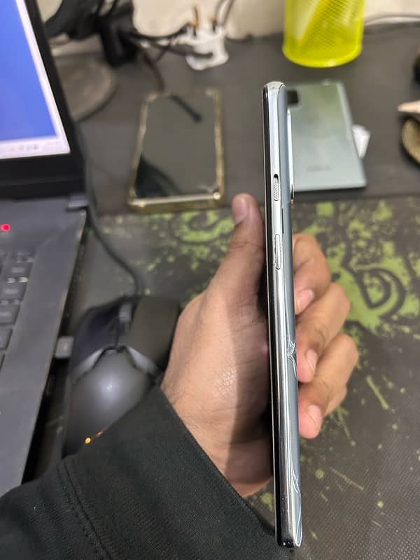 One Plus 8t (used) 5