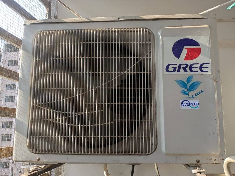 Gree 1 Ton inverter AC 2