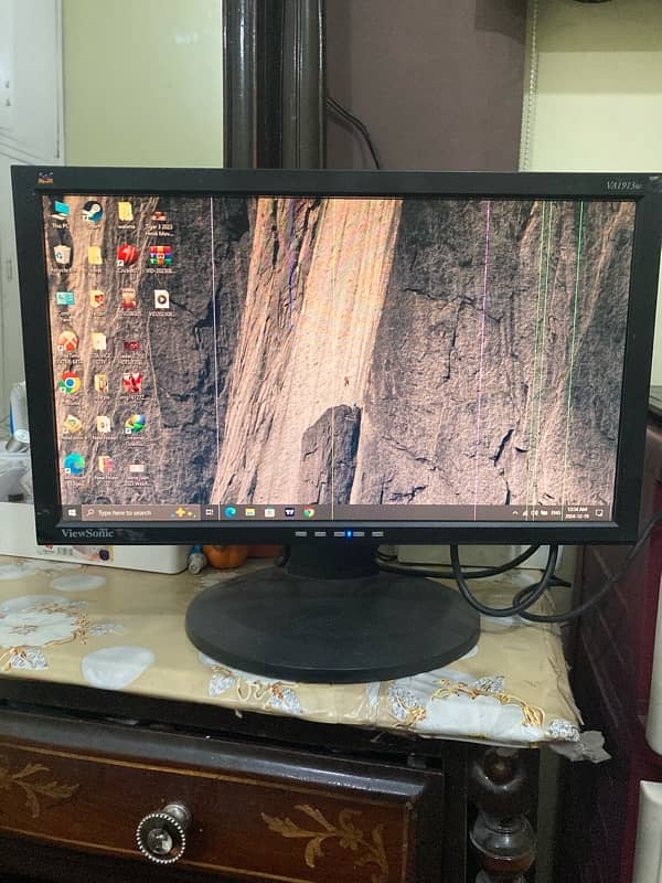 Lenovo thinkpad t450 screen issue with monitor and keyboard ( read bio 6