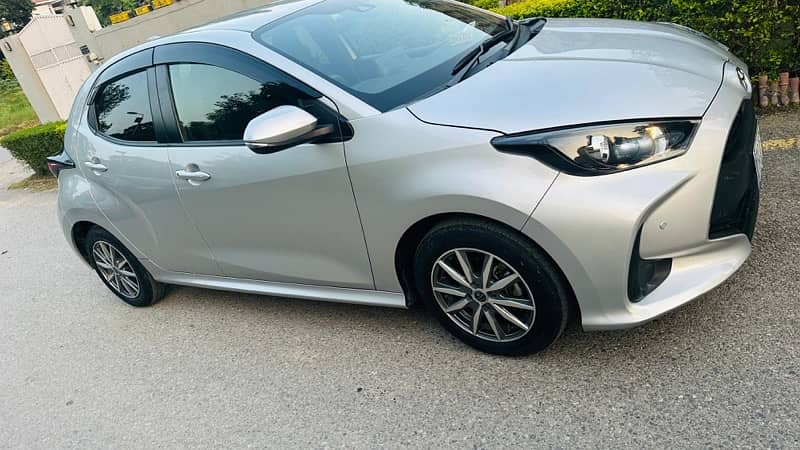 Toyota Yaris 2021 hatch back G variant 9