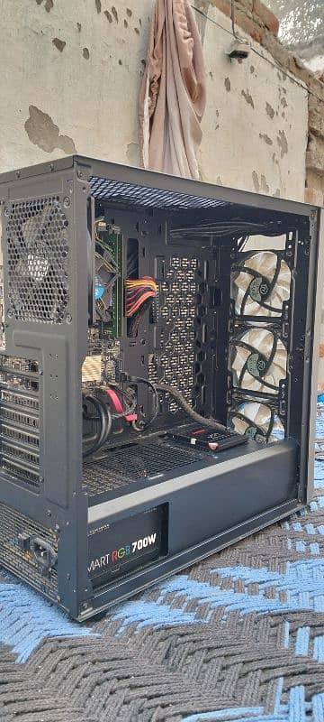 Gaming PC core i5 6th generation DDR4 ram 16gb 5