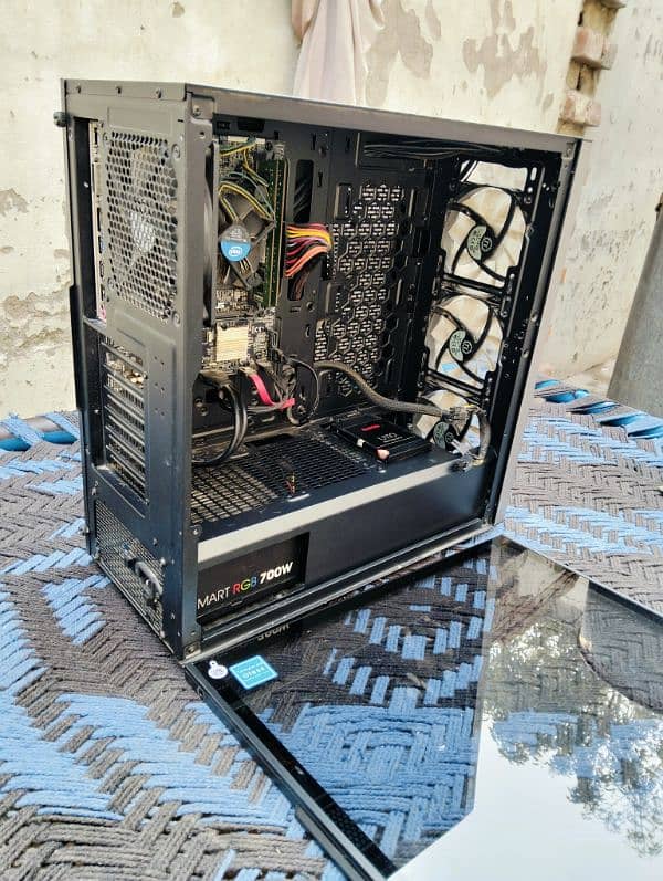 Gaming PC core i5 6th generation DDR4 ram 16gb 8