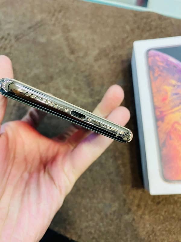 iPhone XS Max 256gb pta dual approved with box 89bh fixed price 2