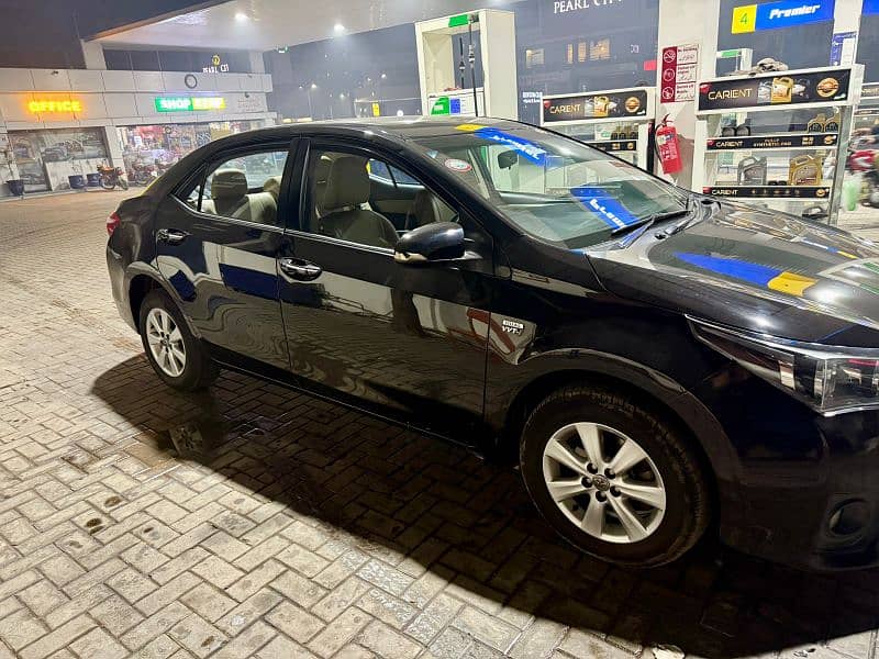 Toyota Altis Grande 2015 4