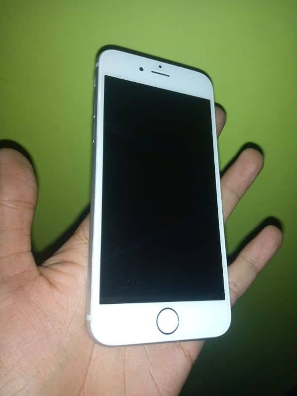 iPhone 6s silver 2