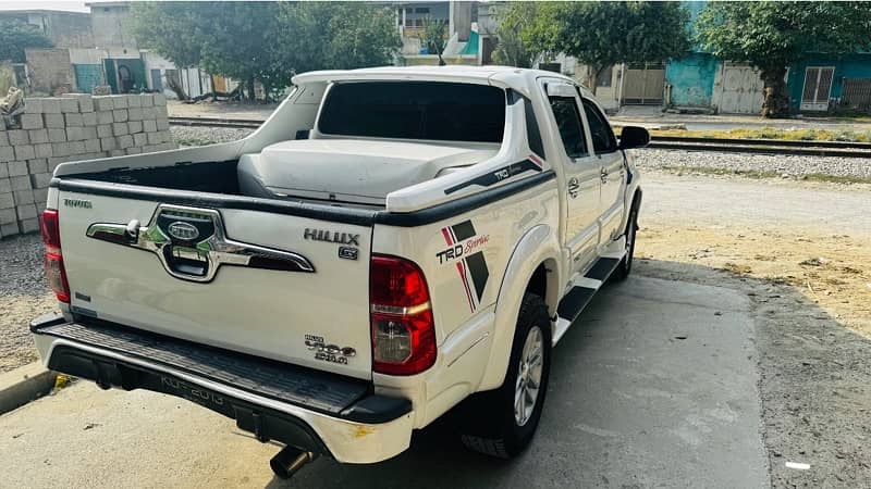 Toyota Hilux 2012 Thailnd 8