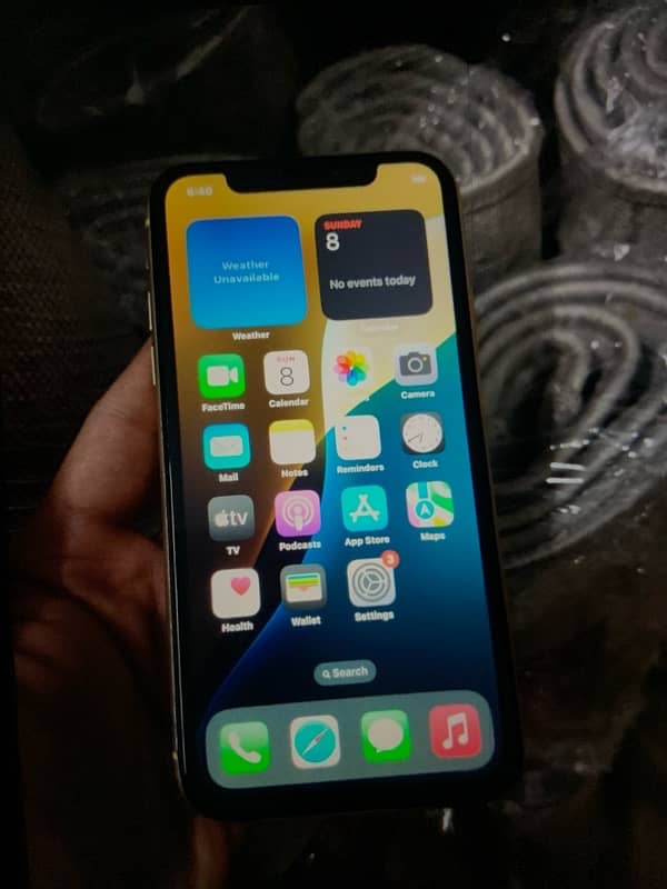 iPhone XR 3