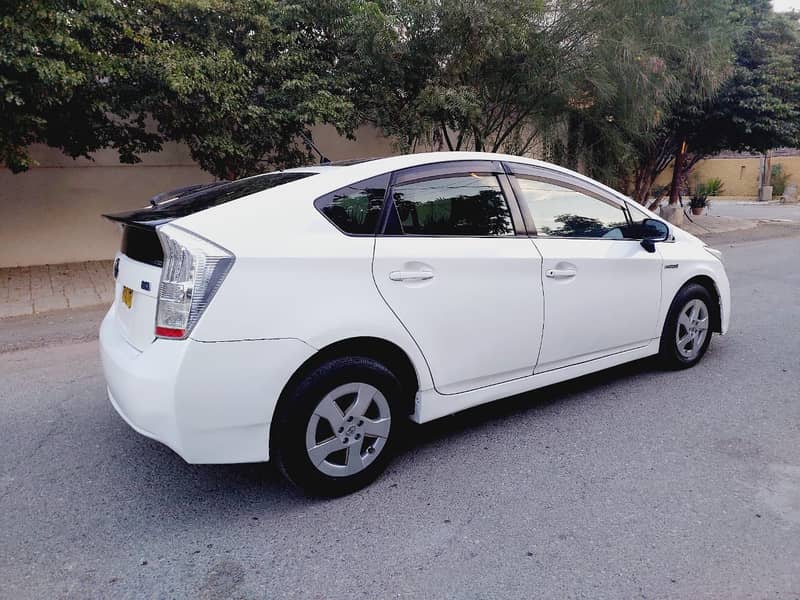 Toyota Prius 2010 Model Reg 2013 G Push Start 4