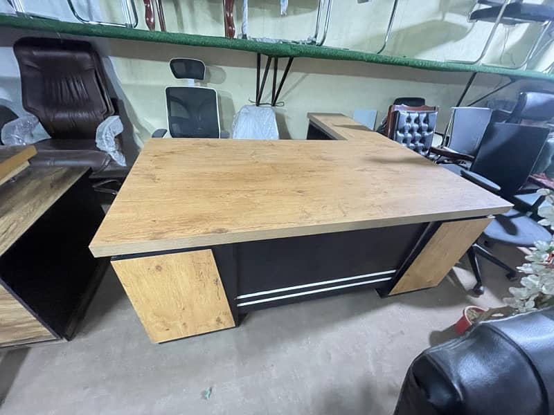 Office Furniture Clearance Sale Rs 1,500 13