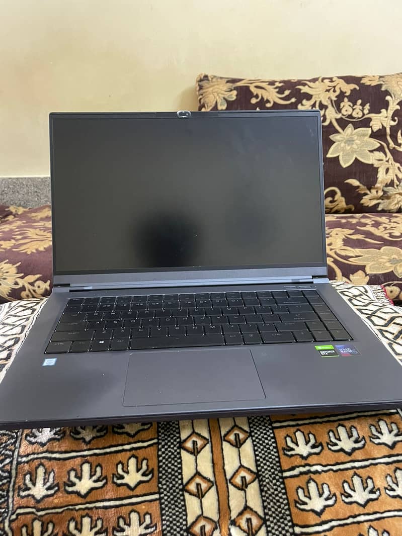 Viper Expeder gaming laptop with 1660ti (Read ad) 1