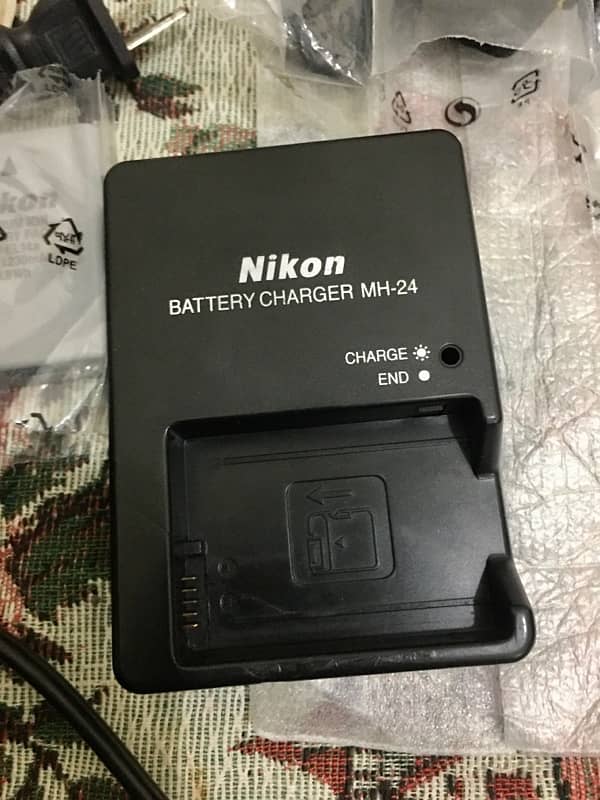 Nikon D3500 DSLR Very Good Condition 14