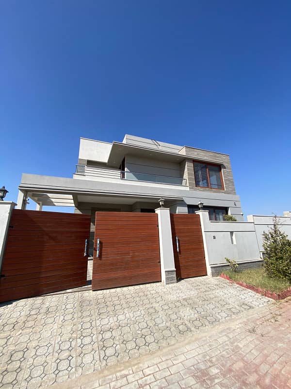 Precinct 4 500 gaz villa for sale with basement brand new visit possible 03093006562 0