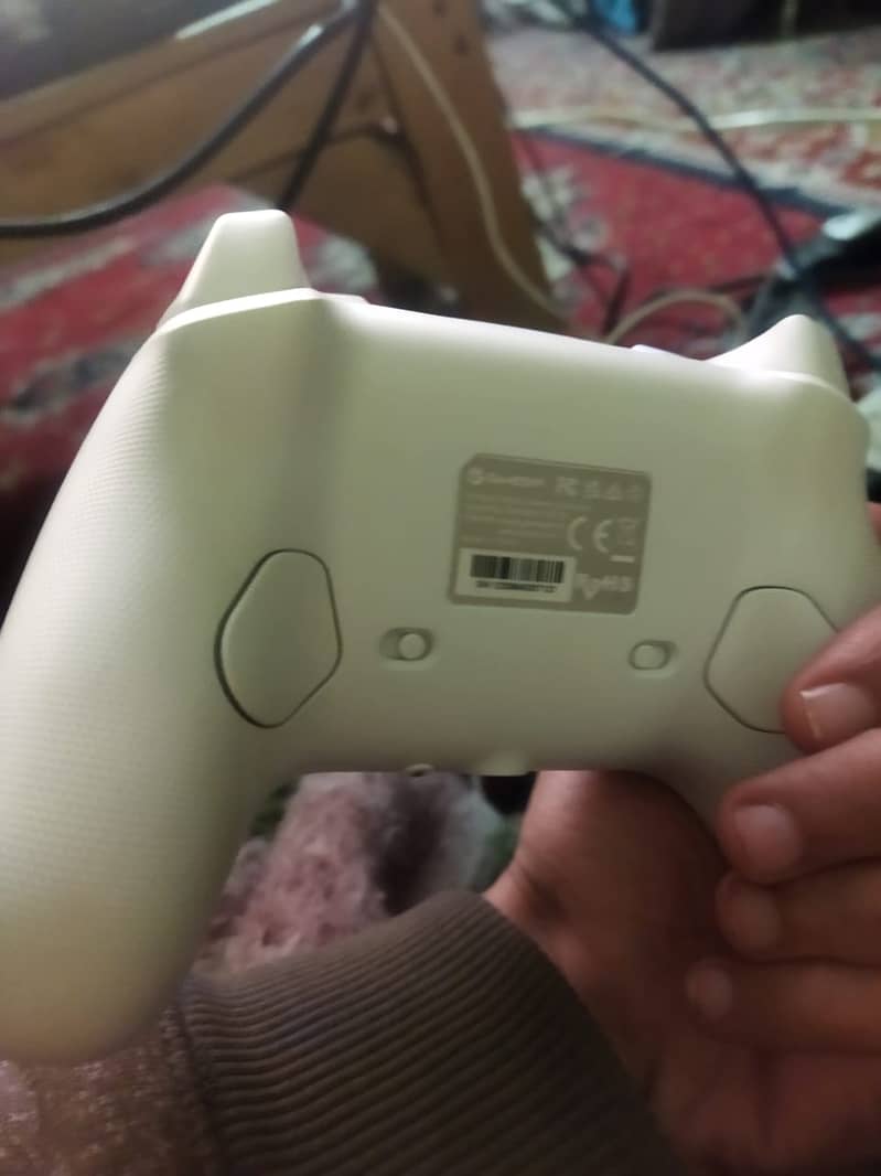 Gamesir G7 SE Controller 1