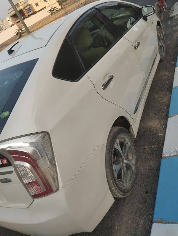 Toyota Prius 1.8 Limited Edition (2009/2014) for sale 3