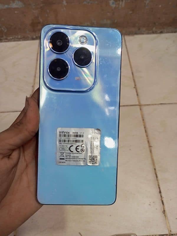 Infinix hot 40 4