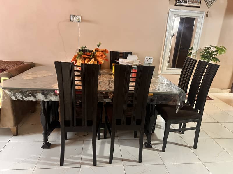 Sheshum wood full size dinning table 0