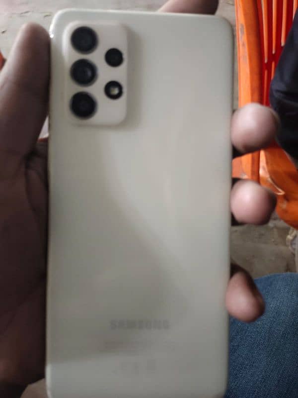 Samsung A52 mint coundistion 8gb/128gb complete box 0